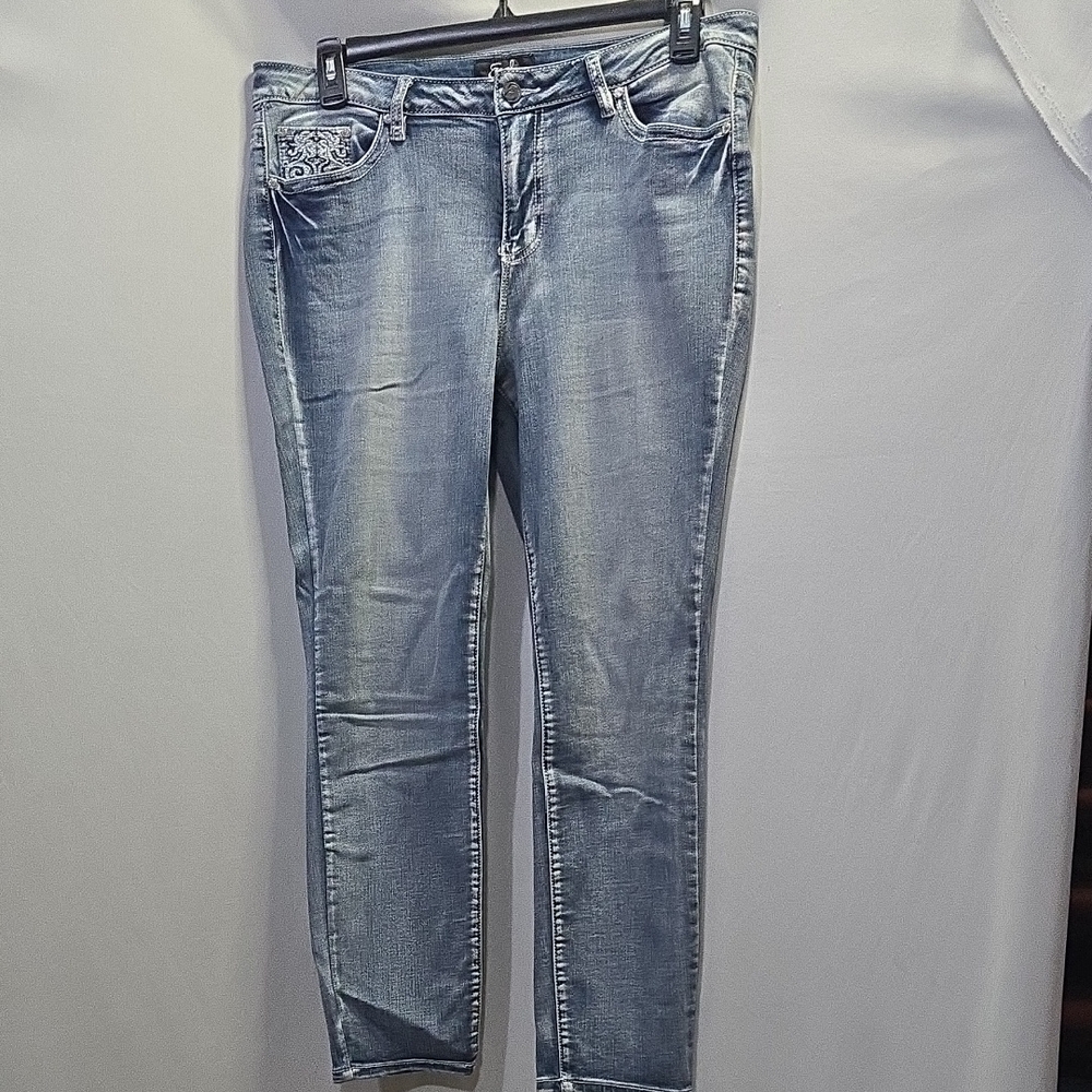 Womens Plus Earl Jeans Straight Leg Size 16